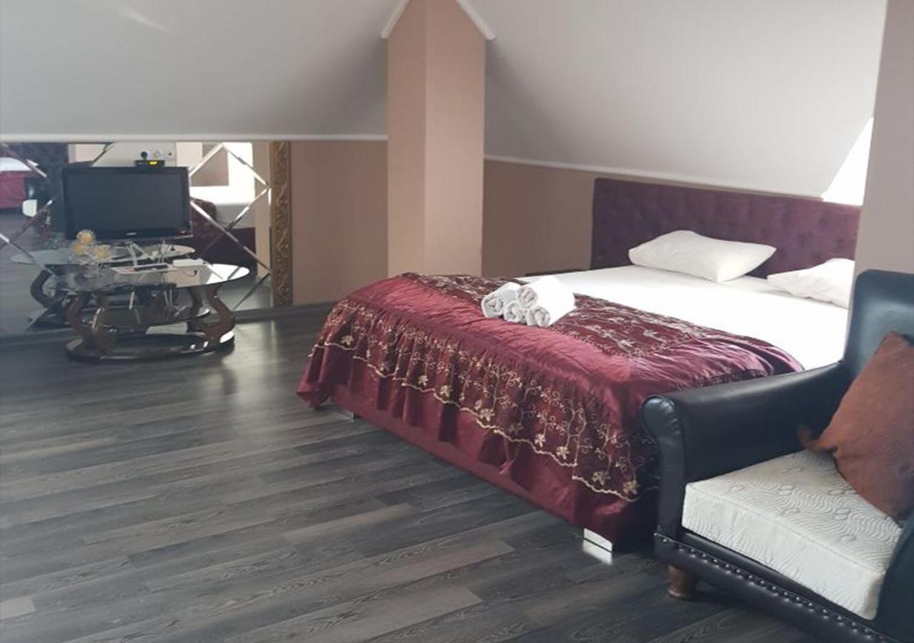 Emperum Nelson Hotel Kiszyniów Zewnętrze zdjęcie