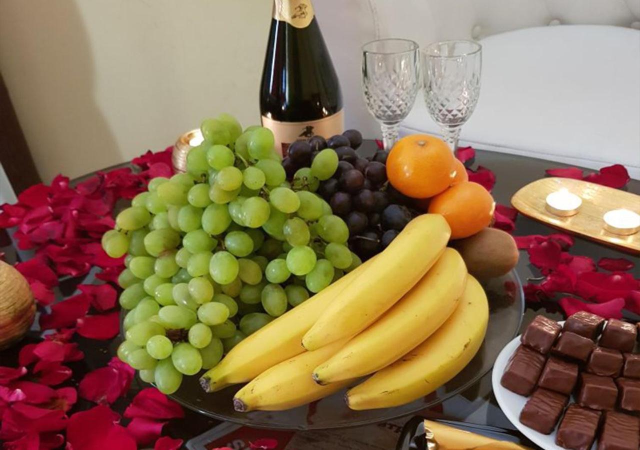 Emperum Nelson Hotel Kiszyniów Zewnętrze zdjęcie