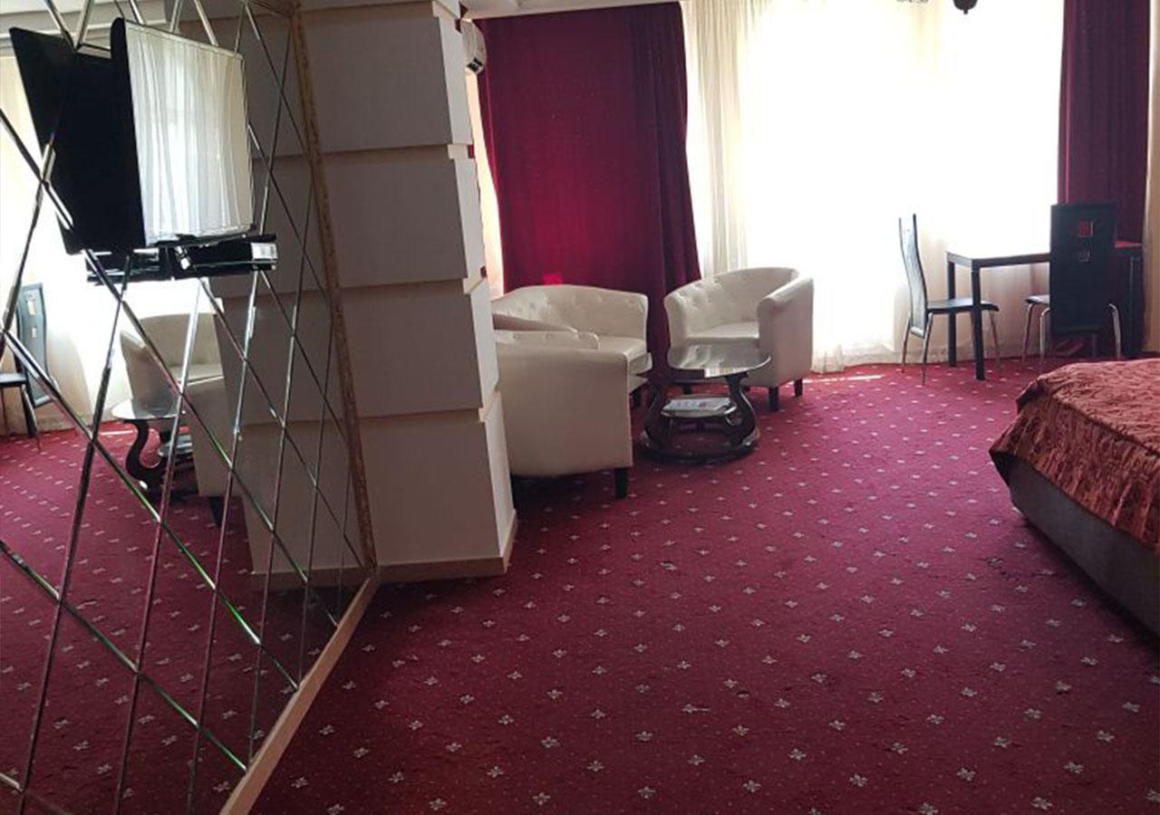 Emperum Nelson Hotel Kiszyniów Zewnętrze zdjęcie
